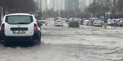 Diyarbakır sağanağa teslim: Altyapı yine sınıfta kaldı