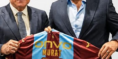 Diyarbakır Valisi Murat Zorluoğlu’na Trabzonspor Forması Hediye Edildi