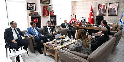 Diyarbakır Valisi Zorluoğlu’ndan Rektör Eronat’a Ziyaret