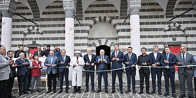 Diyarbakır ve Bingöl’de restore edilen 6 vakıf eseri yeniden ibadete açıldı