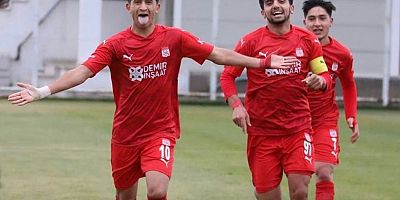 DİYARBAKIRLI GENÇ GOLCÜ PERFORMANSIYLA GÖZ KAMAŞTIRIYOR