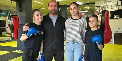 Diyarbakırlı İki Kız Kardeş Karatenin Rol Modeli Sena Kızılaslan’ın Yolunda 