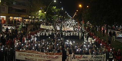 Diyarbakırlılar Aksa Tufanı'nın 3'üncü yıldönümünde Gazze için meydanlardaydı