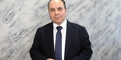 Doç. Dr. Mustafa Uğurlu Arslan: Özgüven ve sorumluluk bilinci hayatın rehberidir