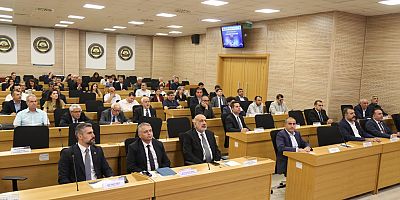 DTSO’da “Yeni Nesil İhracat Destekleri” Zirvesi Diyarbakır’ın ihracat hedefi: 1 milyar dolar