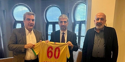 DTSO’dan TÜSİAD’a Ziyaret ve Amedspor Forması Takdimi