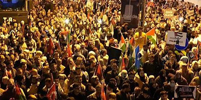 Dünya ayakta: Siyonist korsanlığa karşı milyonlar yürüdü