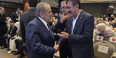Ensarioğlu'ndan Özgür Özel'in Diyarbakır Ziyaretine Eleştiri