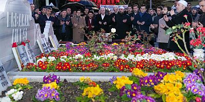 Erbakan vefatının 15'inci yılında dualarla anıldı