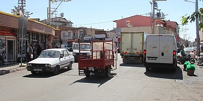 Ergani'nin trafik ve otopark sorunu çekilmez hale dönüştü