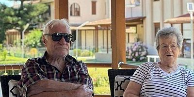 Ersun Yanal Babasını Kaybetti