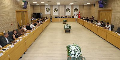 Eşbaşkan Bucak: Kentimizde geliştirilecek yerel yönetim deneyimi bölgesel ölçekte örnek olabilir