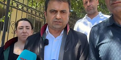 Evlerinde ölü bulunan ailenin davasında 2 sanığa tahliye kararı: Ailenin yakınları ve avukatlardan sert tepki