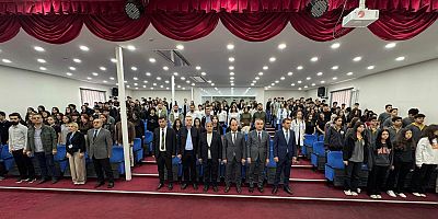 FATİH SULTAN MEHMET ANADOLU LİSESİNDE ERASMUSDAYS 2026 ETKİNLİĞİ DÜZENLENDİ