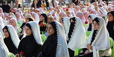 Gaziantep'te yüzlerce genç kız 