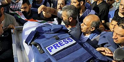 Gazze'de katledilen gazeteci sayısı 247'ye yükseldi
