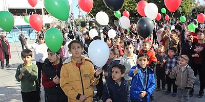 Gazzeli Rim için balonlar gökyüzüne bırakıldı