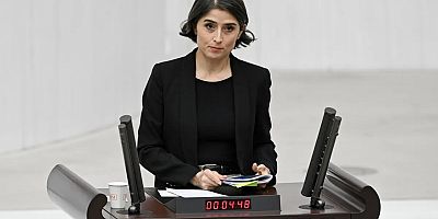 “Gece 12’den Sonra Devlet Biziz” Dönemi Mi Başladı?