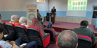 “Gölge misin Gerçek misin?” Konferansı Yoğun İlgi Gördü
