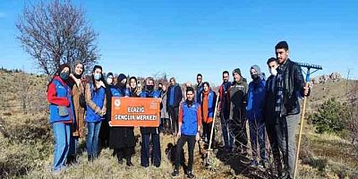 Gönüllü gençlerden gönüllere dokunan hareket