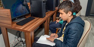 Görme Engelliler İçin Sesli Kütüphane Hizmete Açıldı