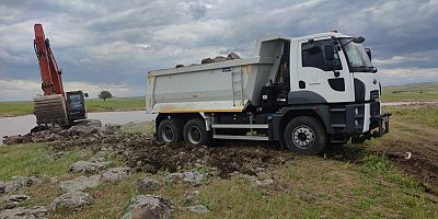 Gözügölü Göleti Üzerinde Yol Çalışması Başlatıldı