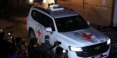 HAMAS iki siyonist esirin cesedini daha teslim etti