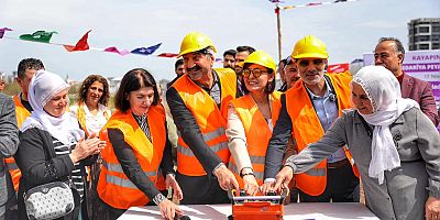 Hasta yakınlarına sosyal yaşam alanı: Kayapınar’da yeni tesisin temeli atıldı