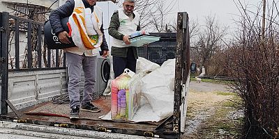 Hazro'da evi yanan aileye Umut Kervanı'ndan destek