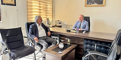 HZ. PEYGAMBER VE CAMİ: MANEVİYATIN SESSİZ MİMARLARI
