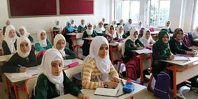 İlkokula başlayacak çocuğu olan memurlara 7-11 Eylül'de 3 saat idari izin