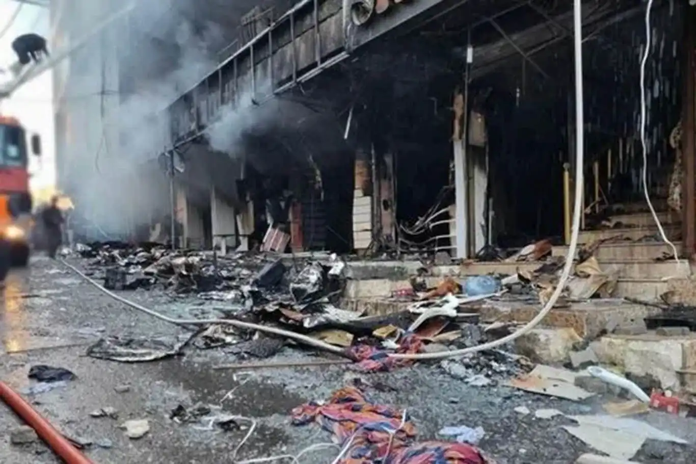 Irak Kürdistanı'nda pazar yeri yangını: 11 yaralı