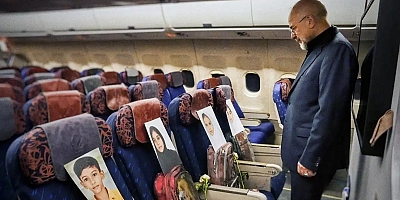 İran heyetinden dünyaya mesaj: Şehit çocukların hatırasıyla müzakere masasına