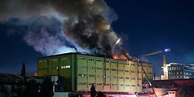 İstanbul'da ayakkabı fabrikasında yangın
