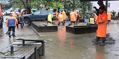İstanbul'da öğleden sonra çok kuvvetli sağanak bekleniyor