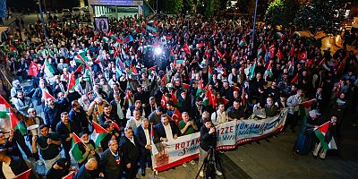 İstanbul'da yüzlerce kişi Sumud Filosu'na müdahaleyi protesto etti