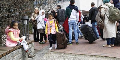 İsveç göçmenleri ülkeyi terk etmeye zorluyor