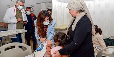 Kanser Hastası Çocuklara Moral Ziyareti