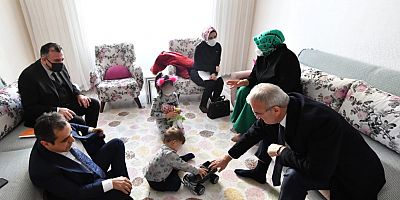 Karaloğlu ailesi gönülleri sıcak tutmaya devam ediyor