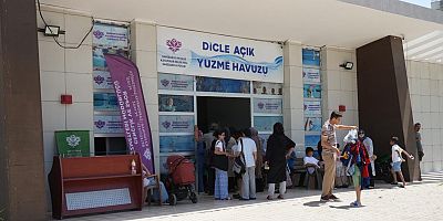 Kayapınar Belediyesi'nin Ücretsiz Yüzme Kurslarına 3 Bin Başvuru
