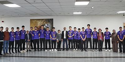 Kayapınar Belediyesi Sporcuları Kupa Toplayıcısı Oldu