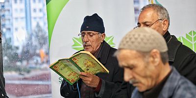 KAYAPINAR’DA İFTAR ÇADIRINDA MEVLİD PROGRAMI DÜZENLENDİ