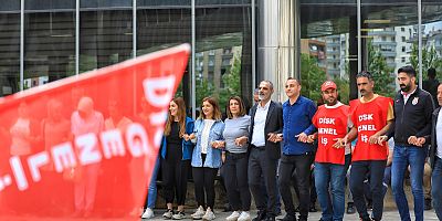 Kayapınar’de 8 Yıl sonra coşkulu 1 Mayıs kutlaması