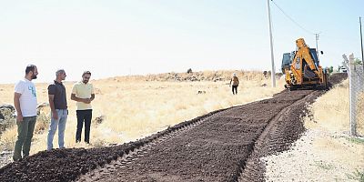Kayapınar kırsalda hizmet atağında: Bir ayda 11 mahallede yol ve altyapı seferberliği