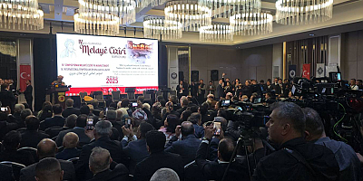 KDP lideri Barzani Melayê Cizîri Sempozyumu'nda konuştu