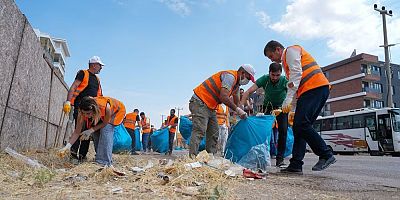 Kolektif emekle temiz kentler kampanyası 4 merkez ilçede sürüyor