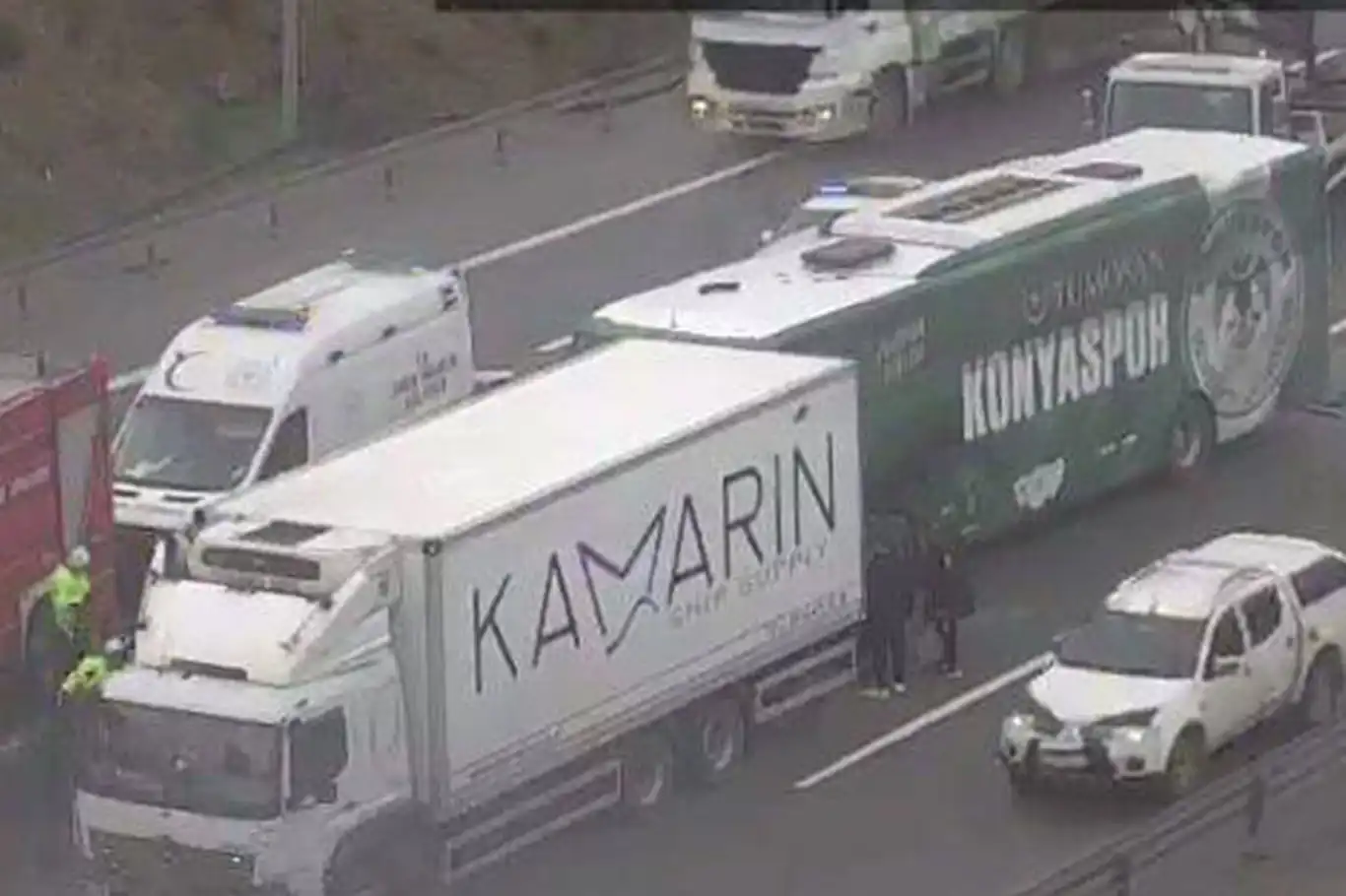 Konyaspor U19 takım otobüsü kazaya karıştı: 7 yaralı