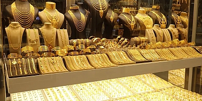 Kuyumcular: Altın fiyatlarındaki kontrolsüz artış piyasayı kilitliyor