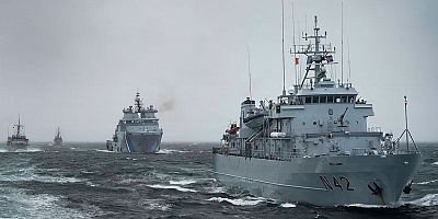 Kuzey Atlantik'te dikkat çeken NATO tatbikatı