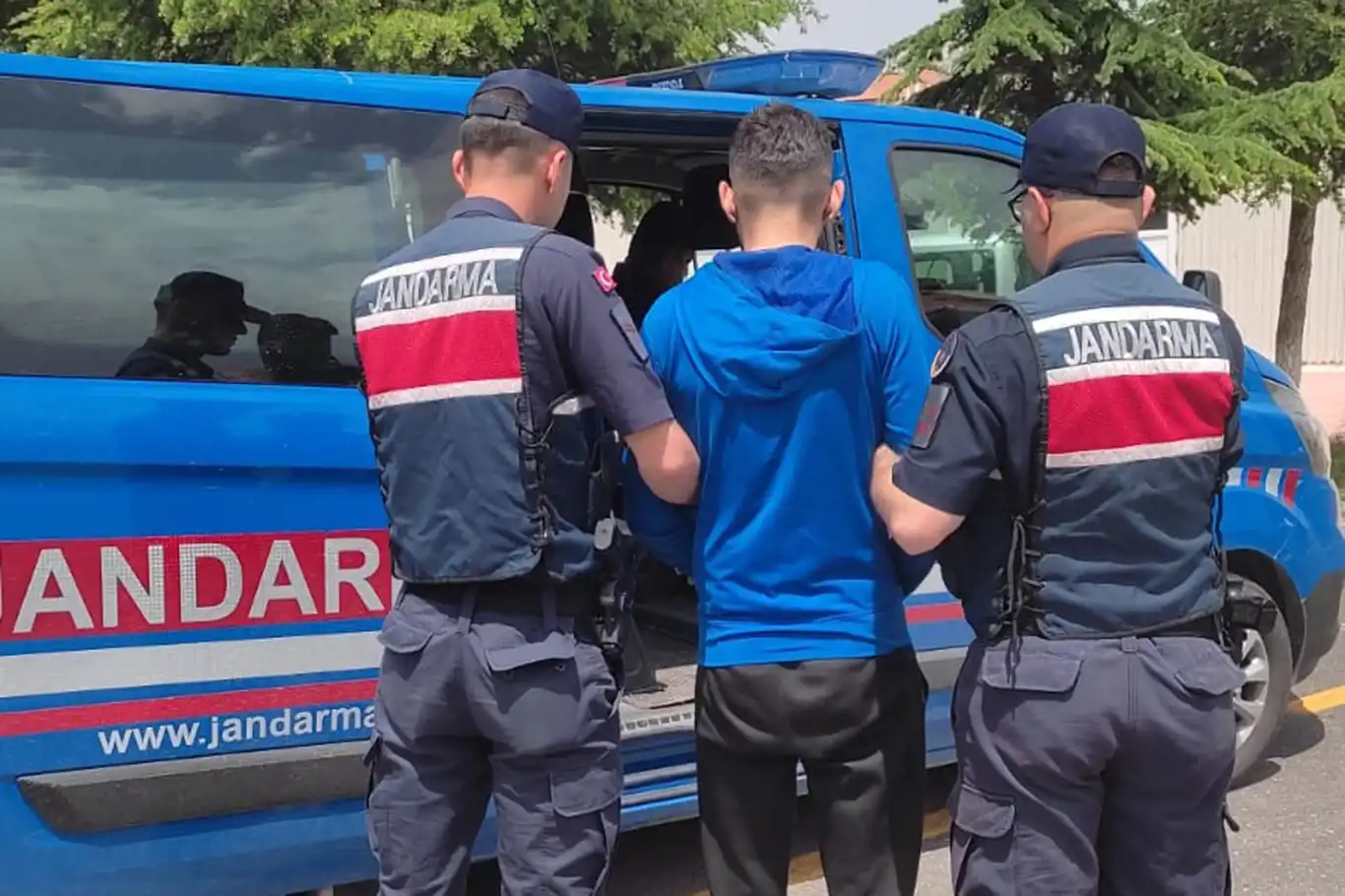 Malatya’da 10 yıl kesinleşmiş hapis cezası bulunan şahıs yakalandı